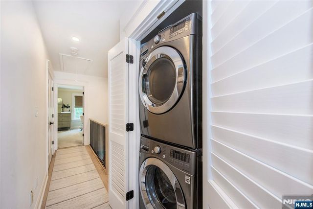 867 Alexandria Court, Ramsey, NJ 07446