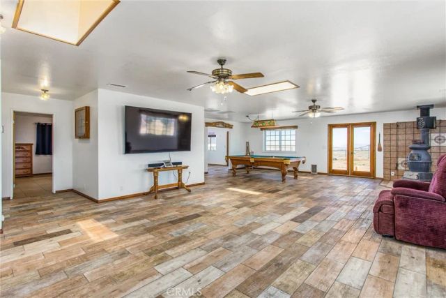 7045 Oak Hill Road, Oak Hills, CA 92344