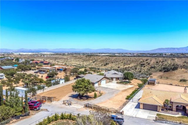 7045 Oak Hill Road, Oak Hills, CA 92344