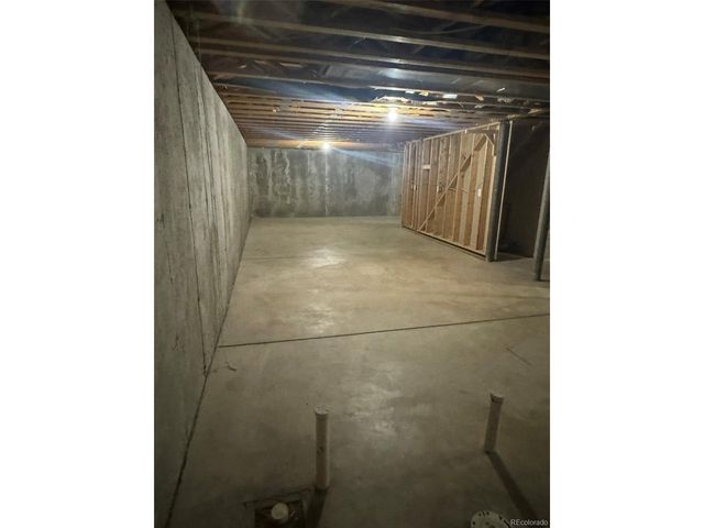 807 5th St, Pierce, CO 80650