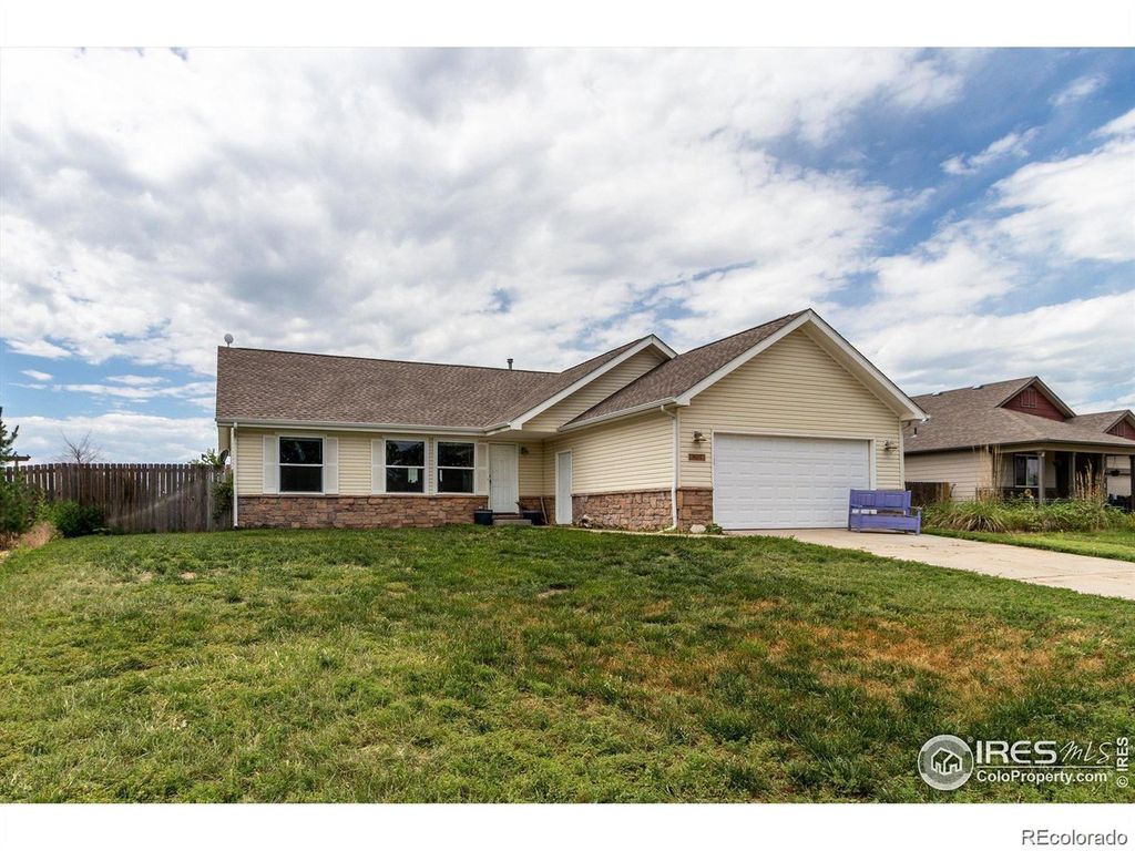 807 5th St, Pierce, CO 80650