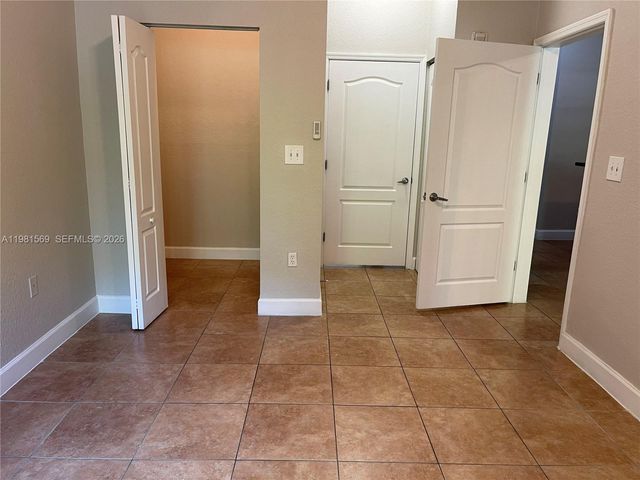 6001 SW 70th St 130, South Miami, FL 33143