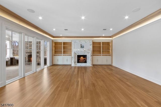 104 Chestnut Ridge Rd, Saddle River Boro, NJ 07458