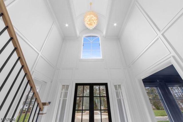 104 Chestnut Ridge Rd, Saddle River Boro, NJ 07458