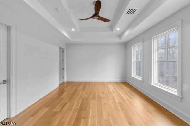 104 Chestnut Ridge Rd, Saddle River Boro, NJ 07458