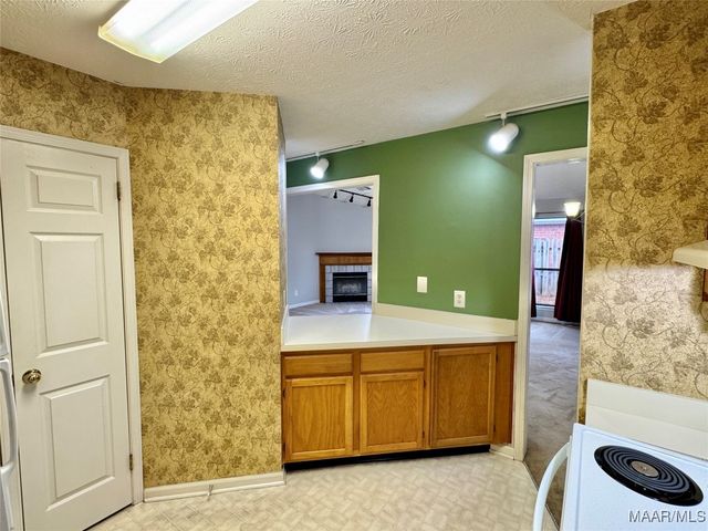 6008 Woodrun Court, Montgomery, AL 36117