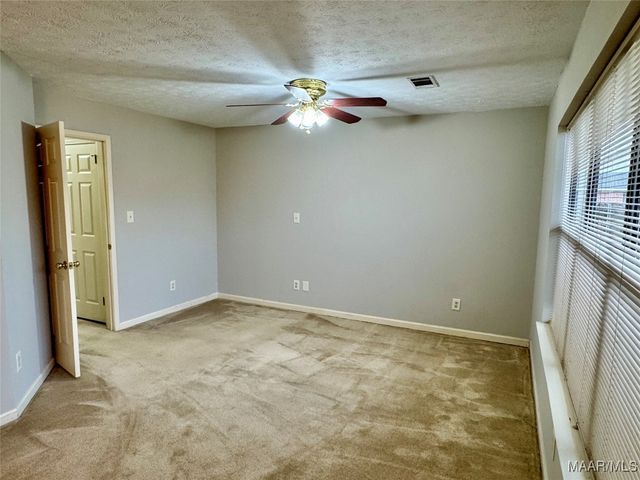 6008 Woodrun Court, Montgomery, AL 36117