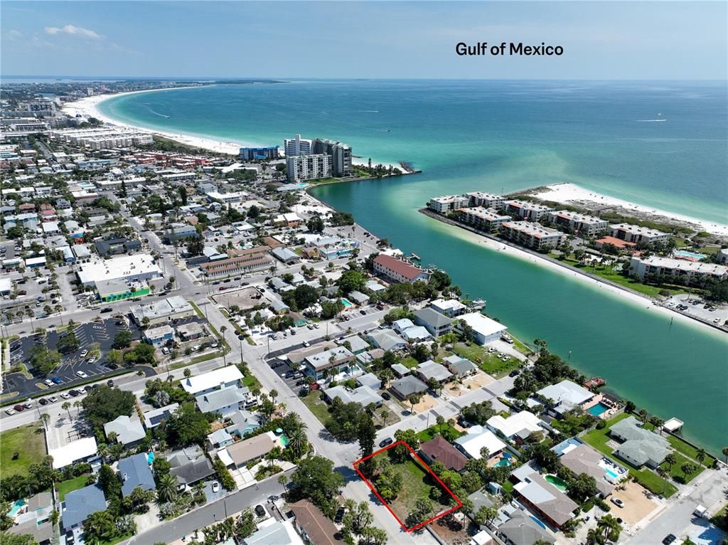 Image 2 of property listing at 601 77TH AVENUE, St Pete Beach, FL 33706