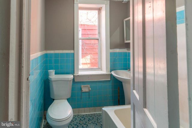 2915 N MASCHER ST, Philadelphia, PA 19133