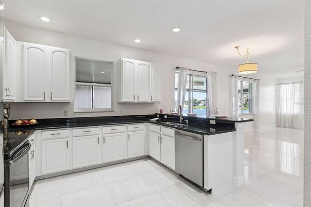 2766 CURPIN LANE, Orlando, FL 32825