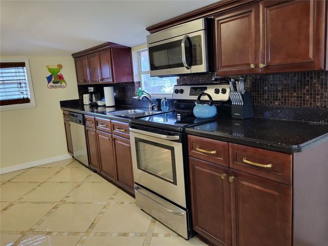 232 CYPRESS STREET, Tarpon Springs, FL 34689