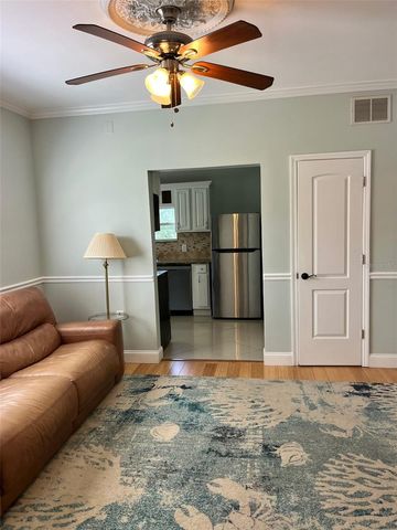 232 CYPRESS STREET, Tarpon Springs, FL 34689