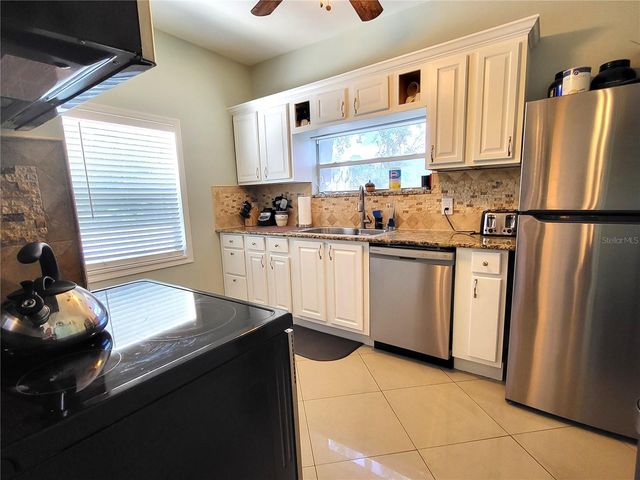 232 CYPRESS STREET, Tarpon Springs, FL 34689