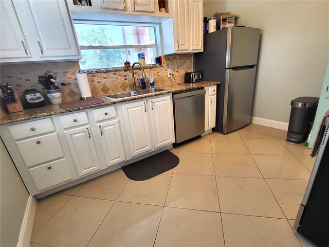 232 CYPRESS STREET, Tarpon Springs, FL 34689