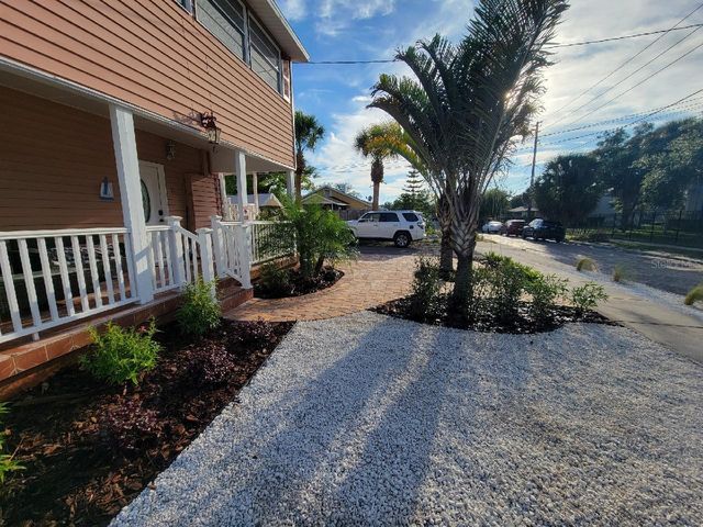 232 CYPRESS STREET, Tarpon Springs, FL 34689