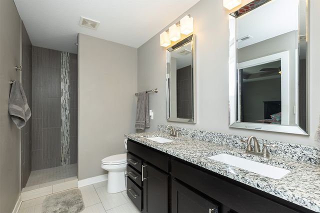 535 NE Bowman Drive, Waukee, IA 50263