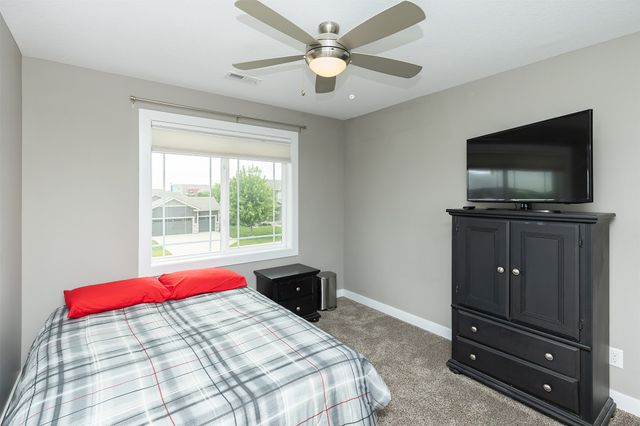 535 NE Bowman Drive, Waukee, IA 50263