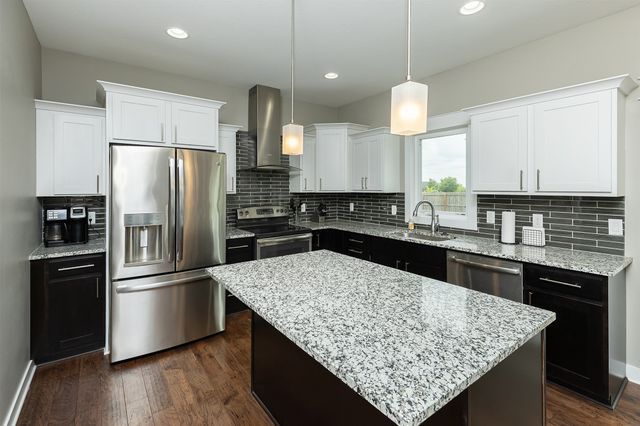 535 NE Bowman Drive, Waukee, IA 50263