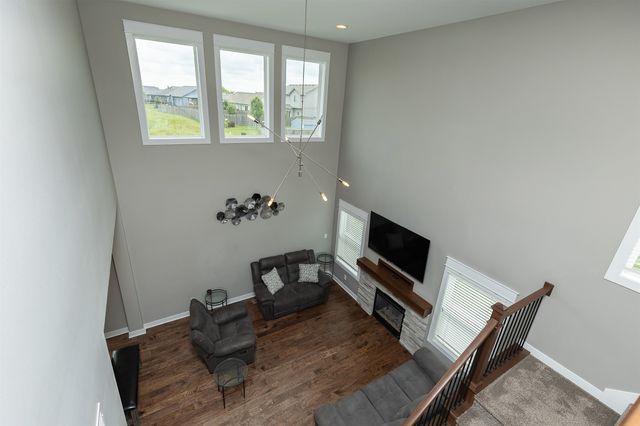 535 NE Bowman Drive, Waukee, IA 50263