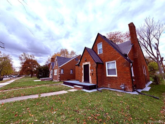 10029 Balfour Road, Detroit, MI 48224