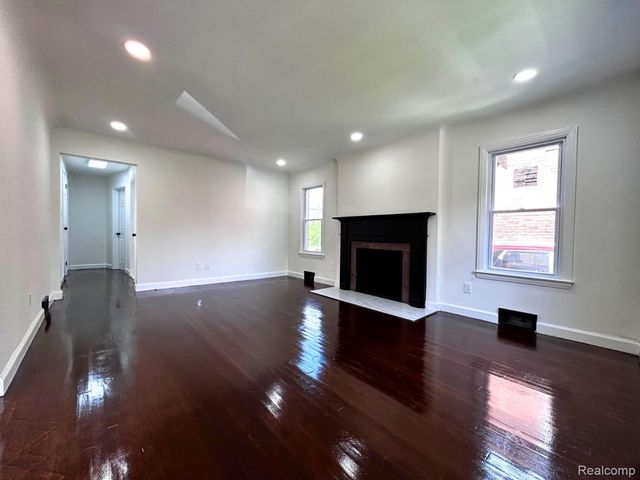 10029 Balfour Road, Detroit, MI 48224