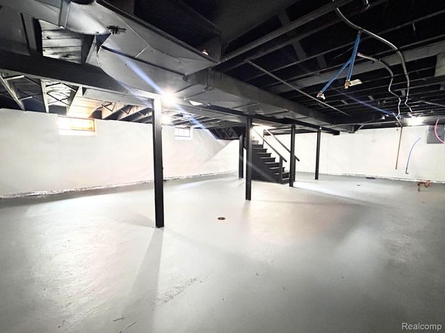 10029 Balfour Road, Detroit, MI 48224