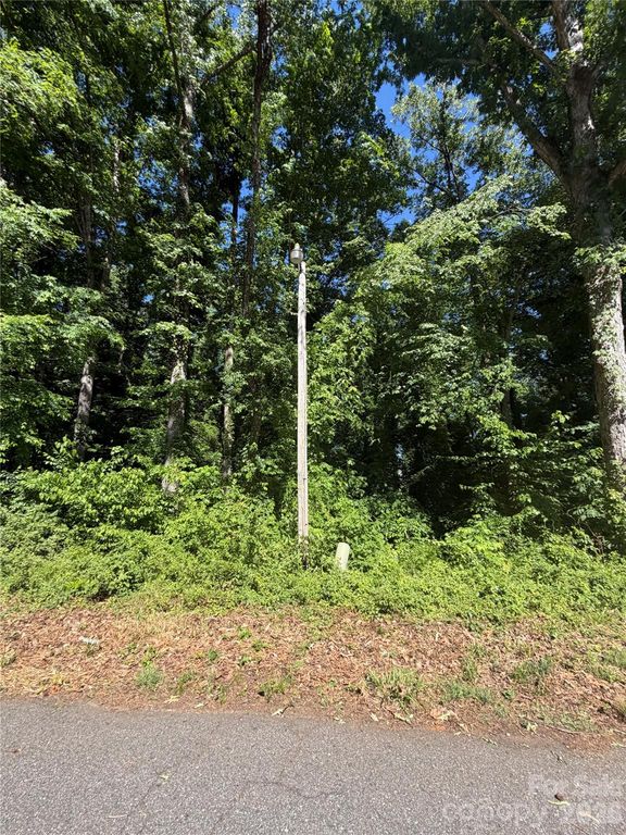 426 Florence Circle, Statesville, NC 28625