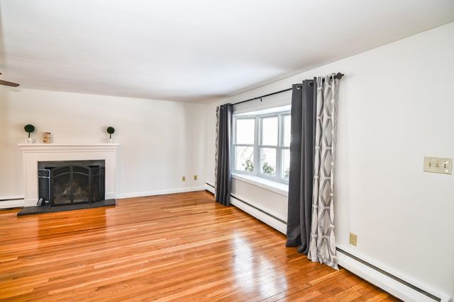 7 Birch Lane, Atkinson, NH 03811