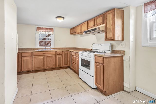 105 Washington Parkway, Stratford, CT 06615