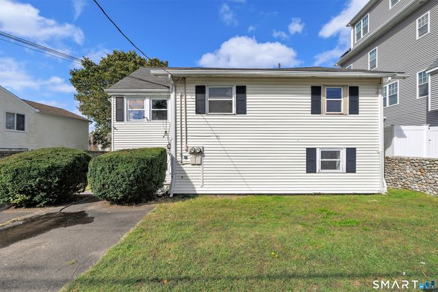 105 Washington Parkway, Stratford, CT 06615