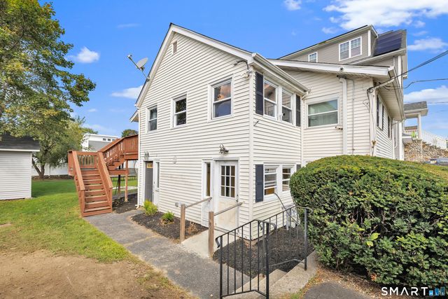 105 Washington Parkway, Stratford, CT 06615