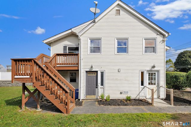 105 Washington Parkway, Stratford, CT 06615