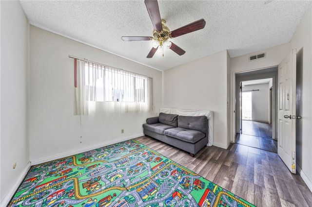 915 E 41st, Los Angeles, CA 90011