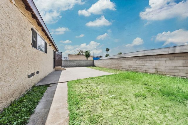 915 E 41st, Los Angeles, CA 90011