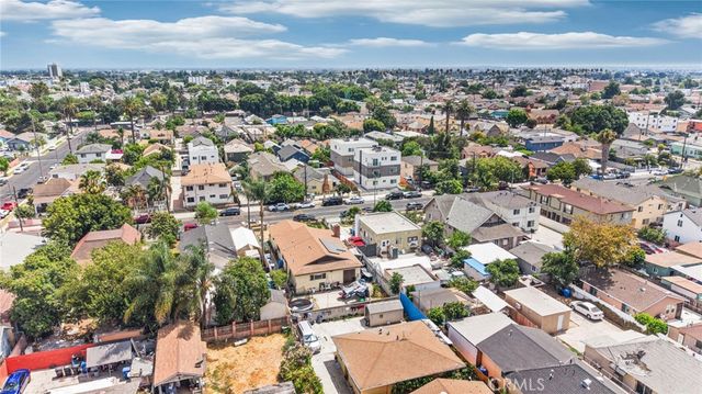 915 E 41st, Los Angeles, CA 90011