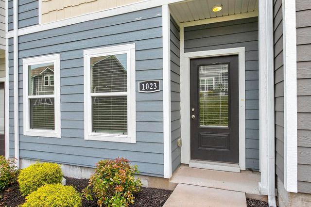 1023 Glen Marcus Dr, La Vergne, TN 37086