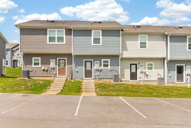 1023 Glen Marcus Dr, La Vergne, TN 37086