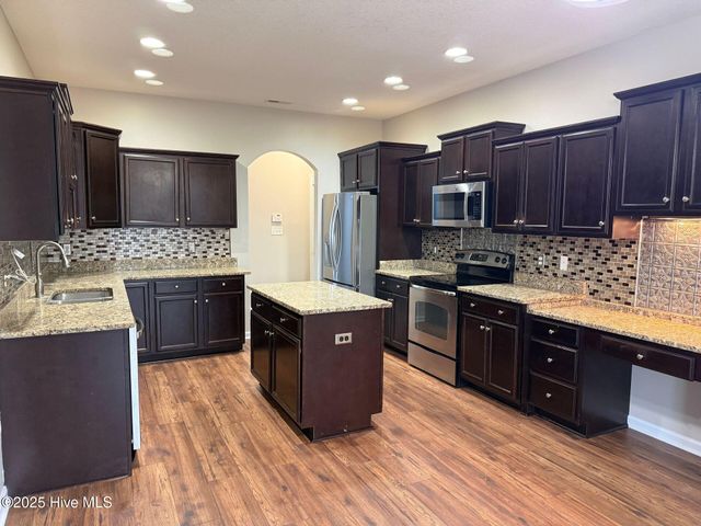 700 Stafford Lane, Jacksonville, NC 28546