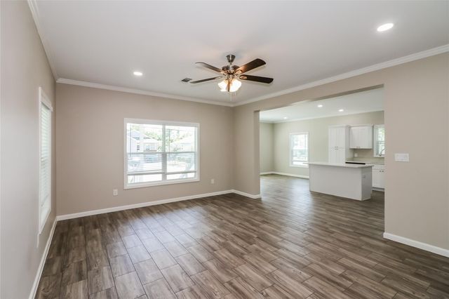 774 Dillard Street, Houston, TX 77091