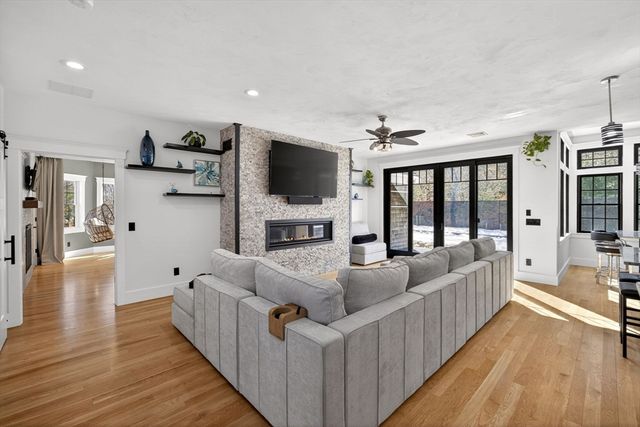 25 Manor Drive, Sandwich, MA 02537