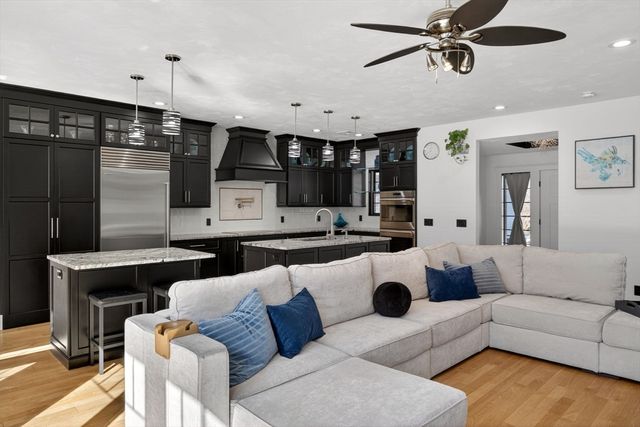 25 Manor Drive, Sandwich, MA 02537