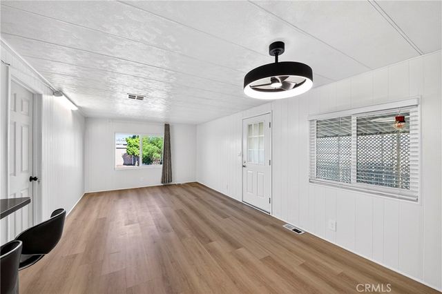 6741 Lincoln 83, Buena Park, CA 90620