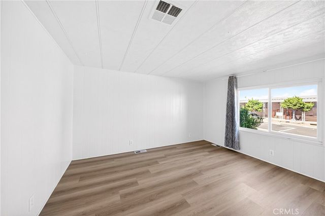 6741 Lincoln 83, Buena Park, CA 90620