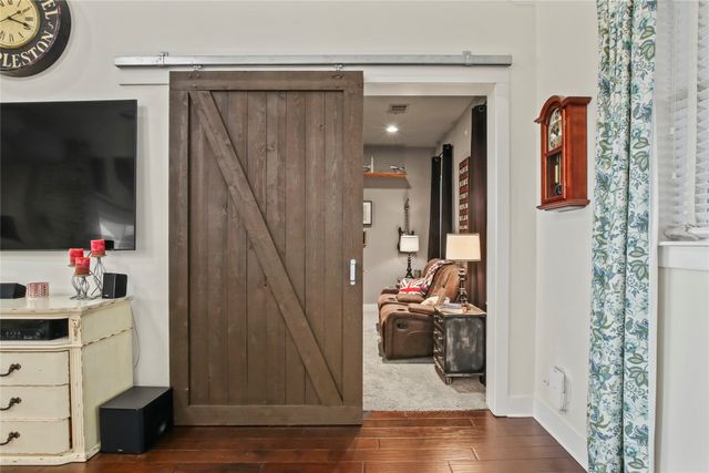 125 George Owens Road, Ponder, TX 76259