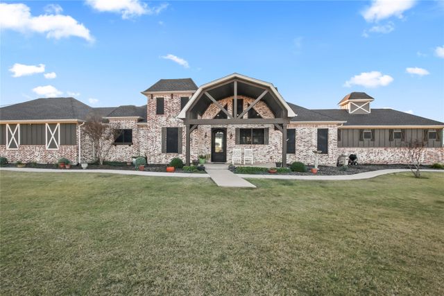 125 George Owens Road, Ponder, TX 76259