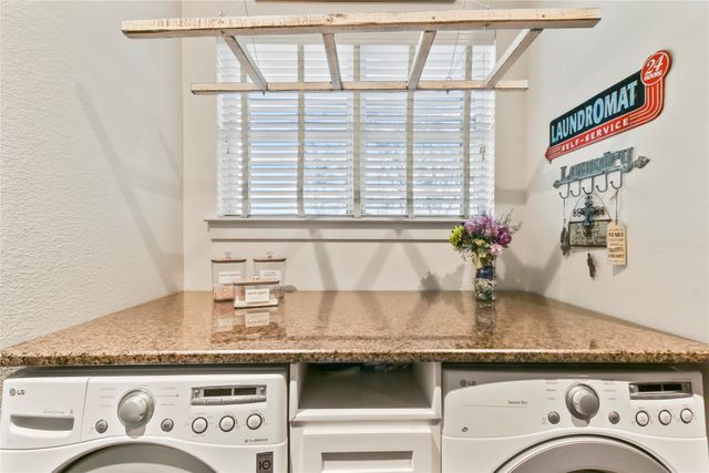 125 George Owens Road, Ponder, TX 76259