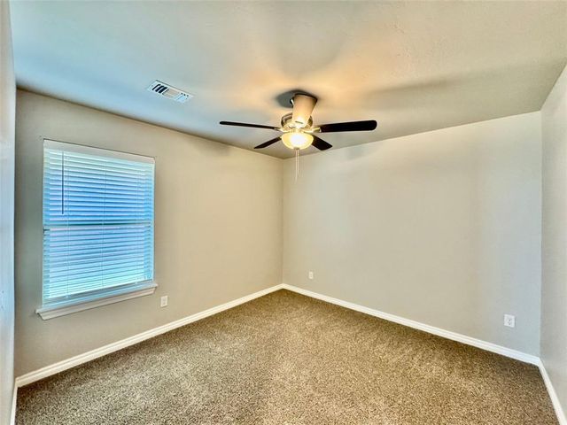 9120 NW 124th Street, Yukon, OK 73099
