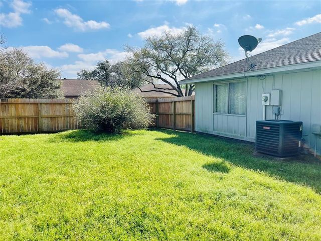 17002 Dew Drop Lane, Houston, TX 77095