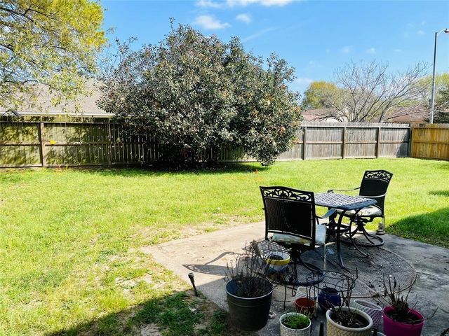 17002 Dew Drop Lane, Houston, TX 77095