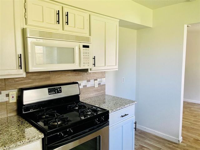 17002 Dew Drop Lane, Houston, TX 77095